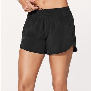 Lulu lemon tracker shorts